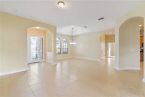 3336 Tumbling River Dr, Clermont, FL 34711, Sold 03/18/22