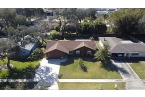 712 Hills Blvd, Port Orange, FL 32127, Sold 03/03/22