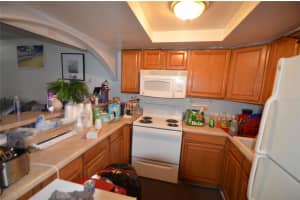 7630 Forest City Rd, Orlando, FL 32810, Sold 03/17/22