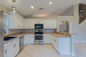 1849 Sandy Creek Ln, Orlando, FL 32826, Sold 04/28/22