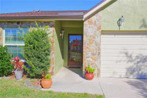 942 Maple Forest Dr, Orlando, FL 32825, Sold 03/25/22