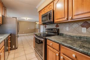 5541 Lesser Dr, Orlando, FL 32818, Sold 02/14/22