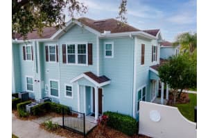 5374 Diplomat Ct, Kissimmee, FL 34746, Sold 03/14/22