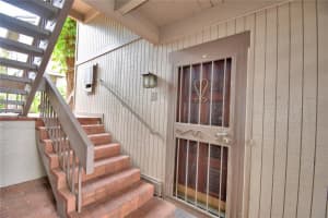 652 Lake Villas Dr, Altamonte Springs, FL 32701, Sold 03/07/22
