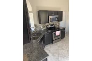 8021 Beechdale Dr, Orlando, FL 32818, Sold 03/14/22