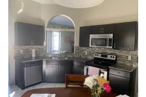 8021 Beechdale Dr, Orlando, FL 32818, Sold 03/14/22