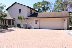 8820 Bay Villa Ct, Orlando, FL 32836, Sold 04/06/22