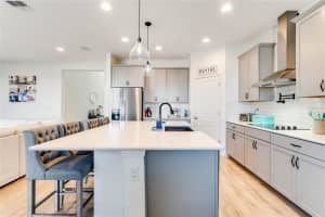 16274 Misty Hls Ave, Oakland, FL 34787, Sold 03/07/22