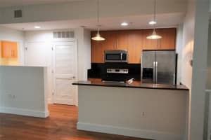 350 S Osceola Ave, Orlando, FL 32801, Sold 03/07/22