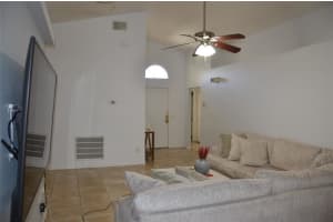 127 Pineleaf Pass, Davenport, FL 33897, Sold 03/18/22