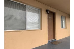 411 N Halifax Ave, Daytona Beach, FL 32118, Sold 06/03/22