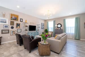 7570 Bishop Square Dr, Winter Garden, FL 34787, Sold 03/18/22
