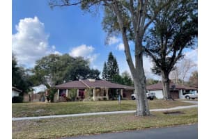 3321 Stratford Ln, Mt Dora, FL 32757, Sold 04/25/22