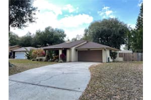 3321 Stratford Ln, Mt Dora, FL 32757, Sold 04/25/22