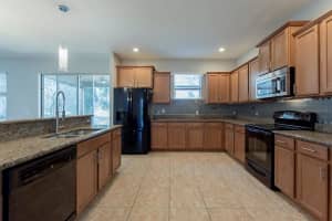 6811 Hampshire Blvd, Lakeland, FL 33813, Sold 04/18/22