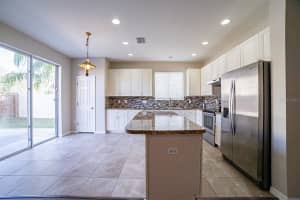 9252 Wellstone Dr, Land O' Lakes, FL 34638, Sold 04/29/22