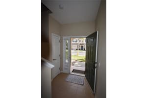 568 Pinebranch Cir, Winter Springs, FL 32708, Sold 03/18/22
