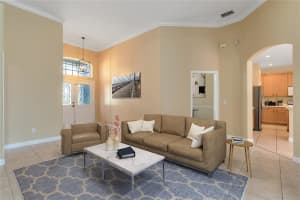 7606 Craig Ct, Orlando, FL 32835, Sold 04/18/22