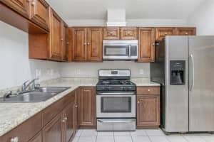 15022 Deer Meadow Dr, Lutz, FL 33559, Sold 04/08/22