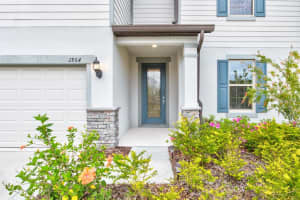 2864 E Lake Pointe Dr, Kissimmee, FL 34744, Sold 04/15/22