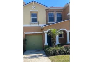 595 Lake Eagle Ln, Sanford, FL 32773, Sold 03/08/22