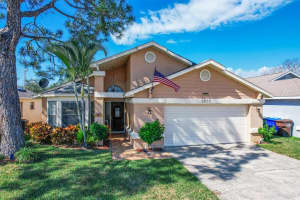 2672 N Horseshoe Bay Dr, Kissimmee, FL 34741, Sold 03/24/22