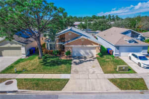 2672 N Horseshoe Bay Dr, Kissimmee, FL 34741, Sold 03/24/22