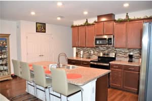 429 Kestrel Dr, Groveland, FL 34736, Sold 03/18/22