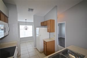 560 Green Spring Cir, Winter Springs, FL 32708, Sold 04/08/22