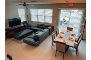5135 Killarney Wy, Kissimmee, FL 34746, Sold 03/03/22