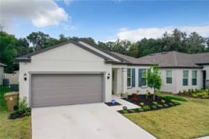 2634 E Lake Pointe Dr, Kissimmee, FL 34744, Sold 03/18/22