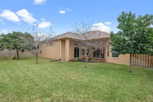 2874 University Acres Dr, Orlando, FL 32817, Sold 03/11/22