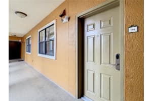 12527 Floridays Resort Dr, Orlando, FL 32821, Sold 04/19/22
