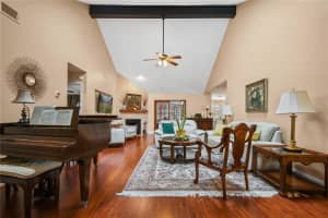 1056 Chesterfield Cir, Winter Springs, FL 32708, Sold 03/21/22