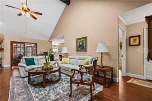 1056 Chesterfield Cir, Winter Springs, FL 32708, Sold 03/21/22