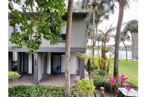 668 Lake Villas Dr, Altamonte Springs, FL 32701, Sold 04/27/22