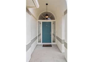 2903 Eldiente Way, Kissimmee, FL 34758, Sold 03/25/22