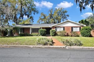2025 Sunset Rd, Mt Dora, FL 32757, Sold 04/05/22
