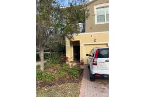 7758 Moonstone Dr, Sarasota, FL 34233, Sold 03/18/22