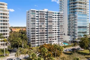 555 S Gulfstream Ave, Sarasota, FL 34236, Sold 04/27/22