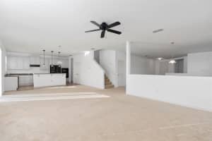 929 Costa Mesa Ln, Kissimmee, FL 34744, Sold 04/19/22