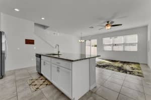 5114 Killarney Wy, Kissimmee, FL 34746, Sold 04/13/22