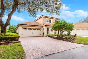 1155 W Winged Foot Cir, Winter Springs, FL 32708, Sold 03/25/22