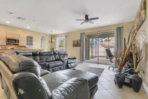 1167 Seburn Rd, Apopka, FL 32703, Sold 05/03/22