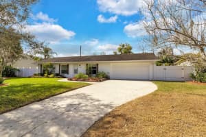 4628 Shoreline Dr, Orlando, FL 32819, Sold 03/18/22