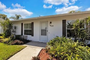 4628 Shoreline Dr, Orlando, FL 32819, Sold 03/18/22