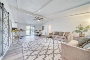3229 Dew Ct, Kissimmee, FL 34744, Sold 05/02/22