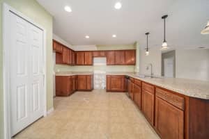 4401 Sweet Maple Ln, Kissimmee, FL 34758, Sold 03/22/22