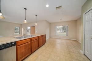 4401 Sweet Maple Ln, Kissimmee, FL 34758, Sold 03/22/22