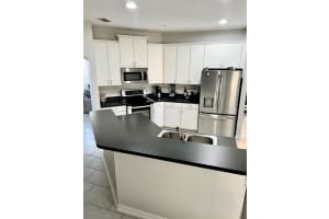 2220 Cerberus Dr, Apopka, FL 32712, Sold 04/04/22